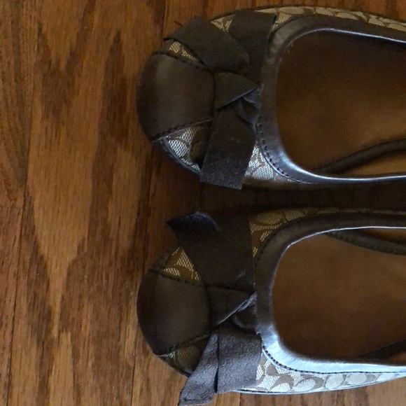 Authentic Coach flats - Picture 3 of 3